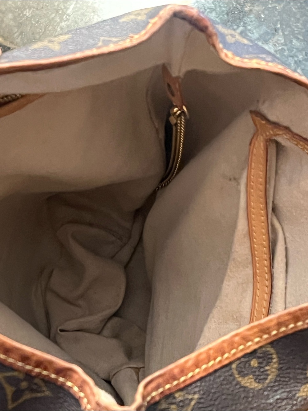 Louis Vuitton Monogram Canvas Duffel with Tan Leather Trim - Picture 10 of 11